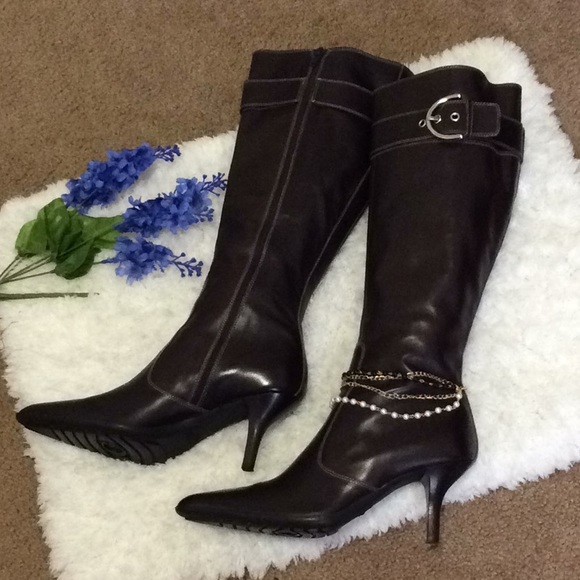 Coach Shoes - COACH 🌹HOST PICK Brown Knee High Boots